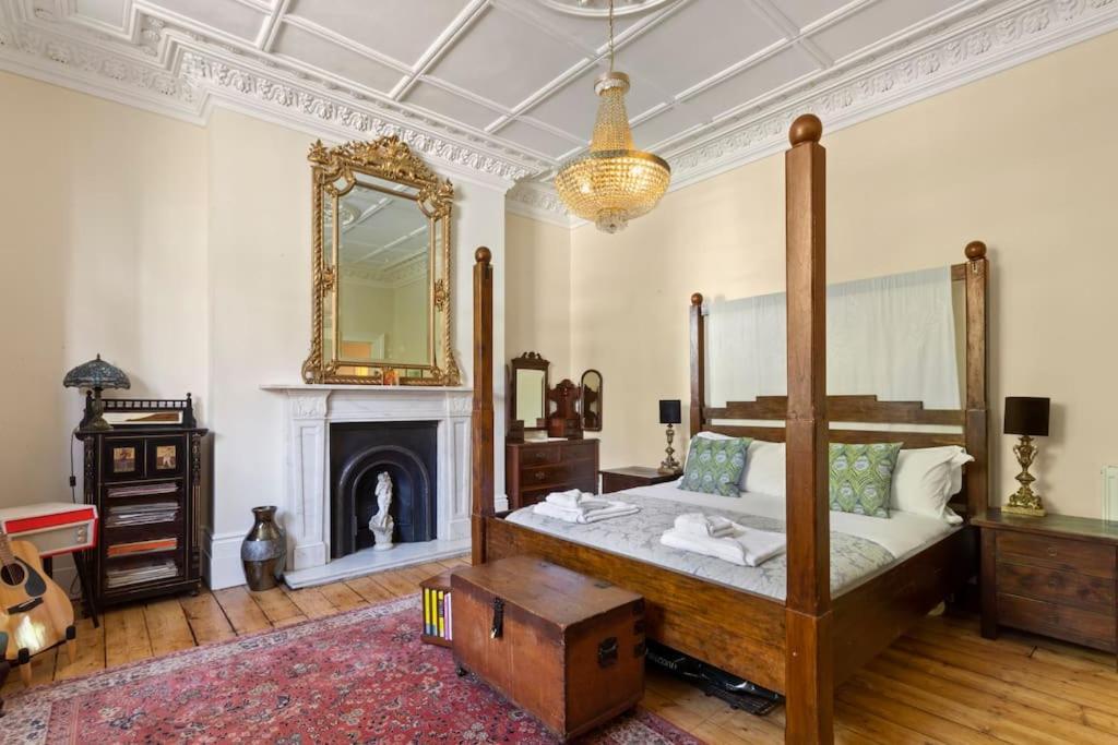 Luxurious Victorian, A Few Minutes From The Beach - Sleeps 2 Adults And Up To 3 Children Daire St Leonards-on-Sea Dış mekan fotoğraf