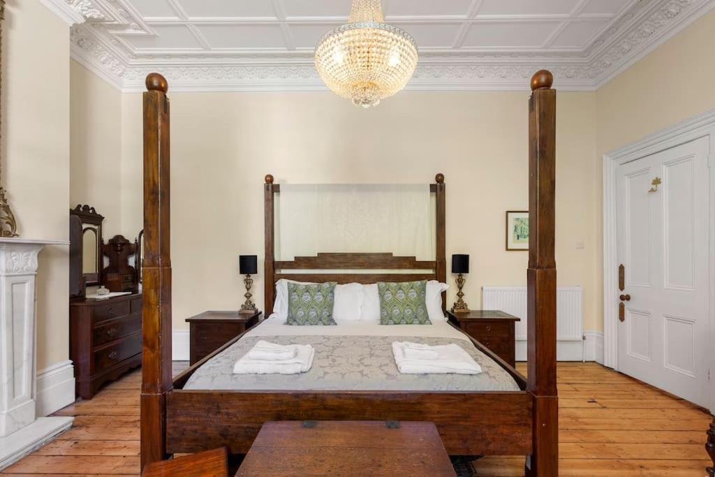 Luxurious Victorian, A Few Minutes From The Beach - Sleeps 2 Adults And Up To 3 Children Daire St Leonards-on-Sea Dış mekan fotoğraf