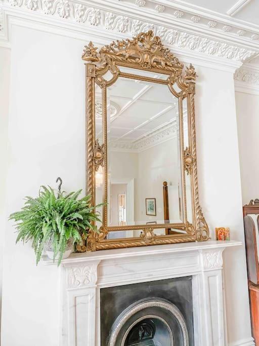 Luxurious Victorian, A Few Minutes From The Beach - Sleeps 2 Adults And Up To 3 Children Daire St Leonards-on-Sea Dış mekan fotoğraf